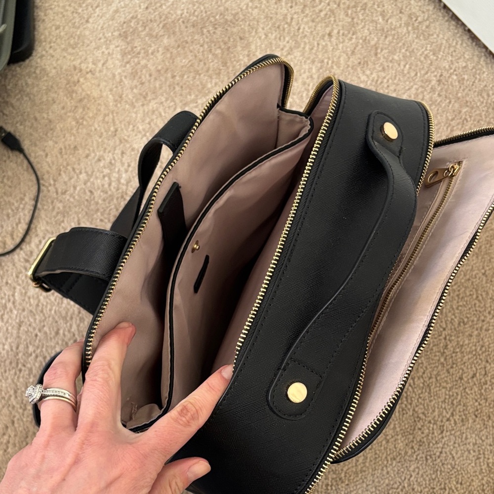 Calpak Kaya Laptop Bag - Picture 4 of 5